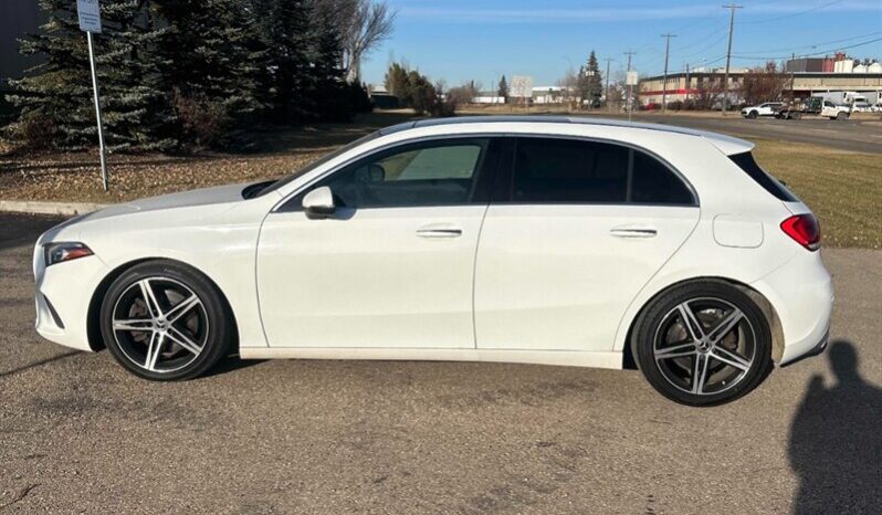 
								2019 Mercedes-Benz A-Class A 250 4MATIC full									