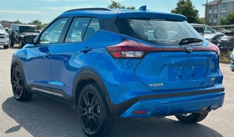 
								2024 Nissan Kicks SR Premium full									