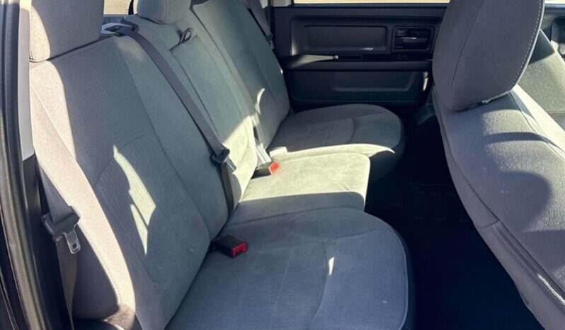 
								2022 RAM 1500 Classic Tradesman full									