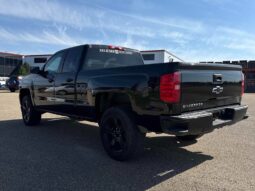 
										2018 Chevrolet Silverado 1500 Custom full									