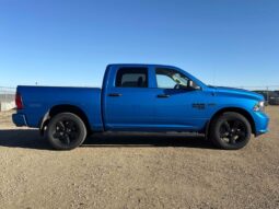 
										2022 RAM 1500 Classic Night Edition Express full									