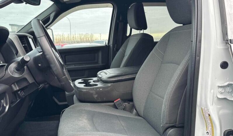 
								2023 RAM 2500 Tradesman full									