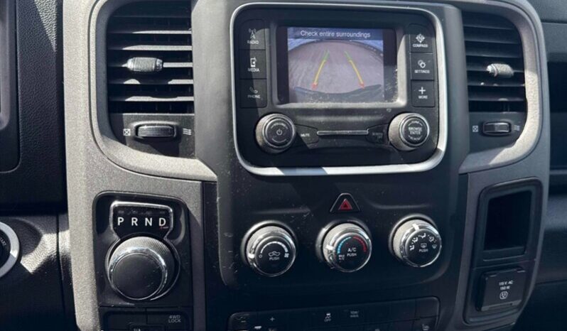 
								2021 RAM 1500 Classic Express full									