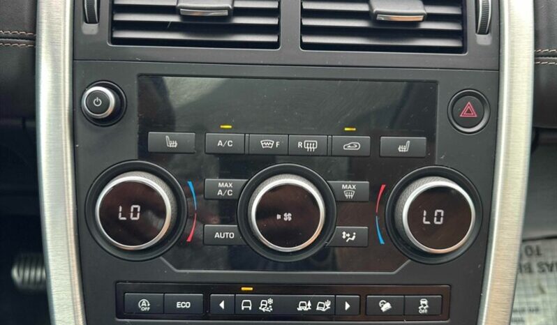 
								2018 Land Rover Discovery Sport HSE Luxury full									