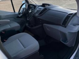 
										2019 Ford Transit T-150 XLT 8 Passenger full									
