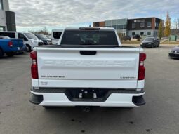 
										2023 Chevrolet Silverado 1500 Custom full									