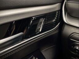 
										2024 Jeep Wagoneer Carbide full									