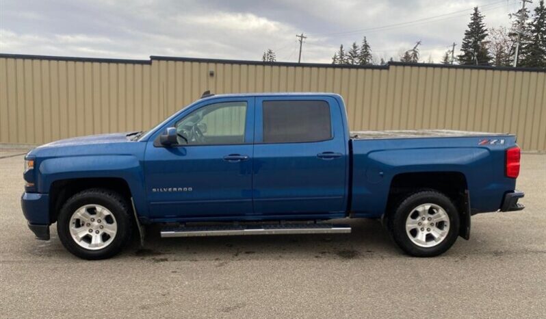 
								2018 Chevrolet Silverado 1500 LT Z-71 full									