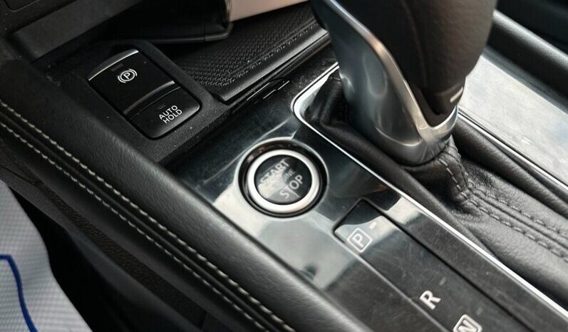 
								2024 Nissan Kicks SR Premium full									