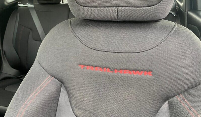 
								2018 Jeep Renegade Trailhawk full									