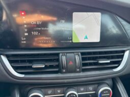 
										2017 Alfa Romeo Giulia full									