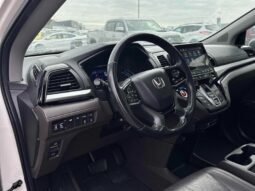 
										2019 Honda Odyssey Touring full									