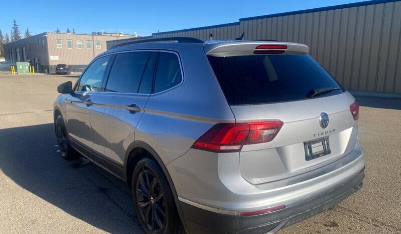 
								2024 Volkswagen Tiguan 2.0T Comfortline 4Motion Leather Sunroof full									