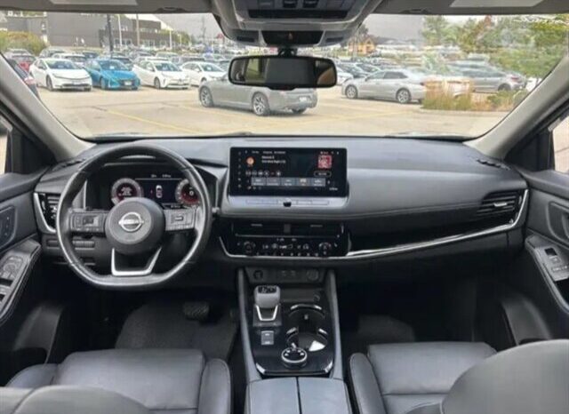 
								2024 Nissan Rogue SL full									