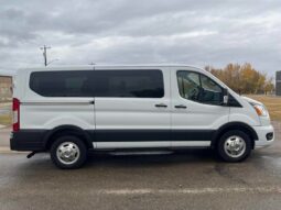 
										2020 Ford Transit 150 XLT full									