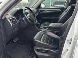 
										2019 Volkswagen Atlas V6 SEL R-Line 4Motion full									