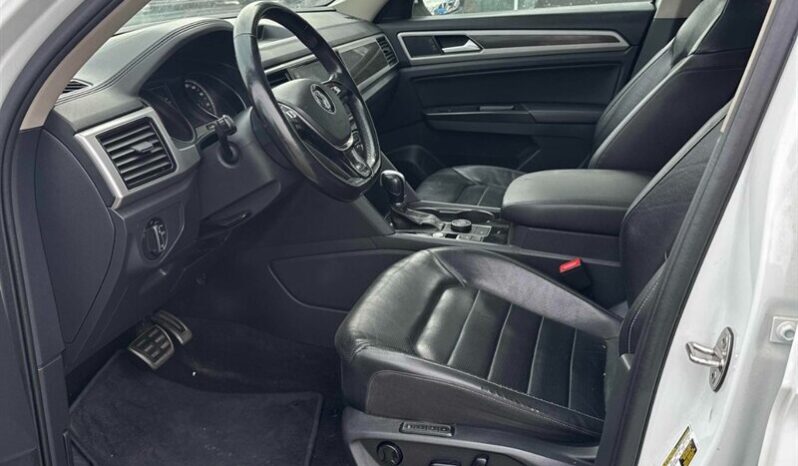 
								2019 Volkswagen Atlas V6 SEL R-Line 4Motion full									