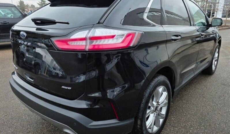 
								2024 Ford Edge Titanium Sunroof full									