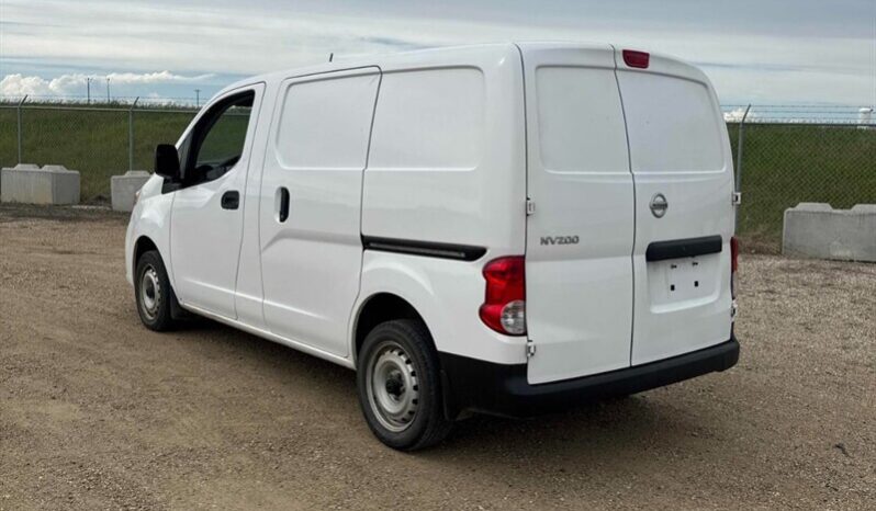 
								2020 Nissan NV200 S full									