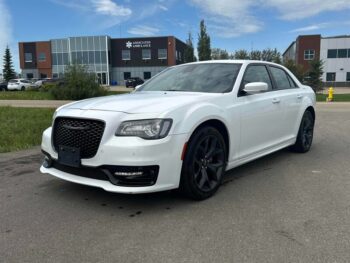 2022 Chrysler 300 Series S V6