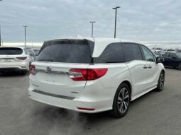 
										2019 Honda Odyssey Touring full									