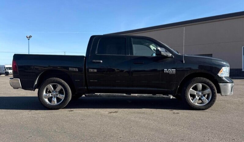 
								2022 RAM 1500 Classic Tradesman full									
