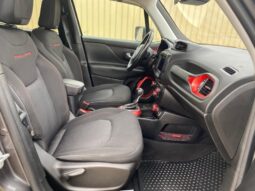 
										2018 Jeep Renegade Trailhawk full									