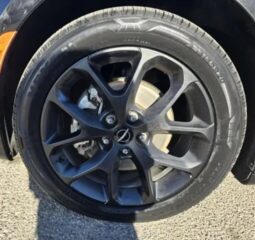 
										2024 Chrysler Pacifica Touring L Sunroof S package full									