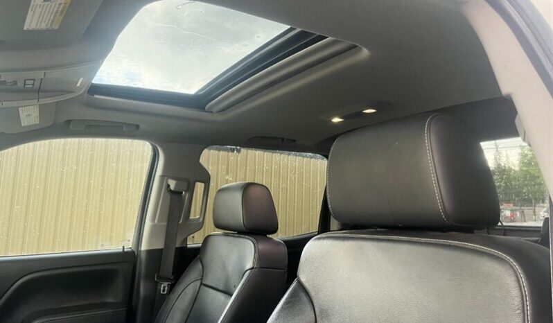 
								2018 GMC Sierra 1500 SLT full									