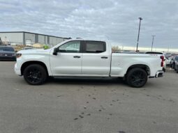
										2023 Chevrolet Silverado 1500 Custom full									