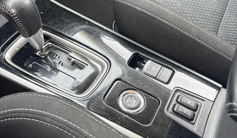 
								2020 Mitsubishi Outlander ES full									