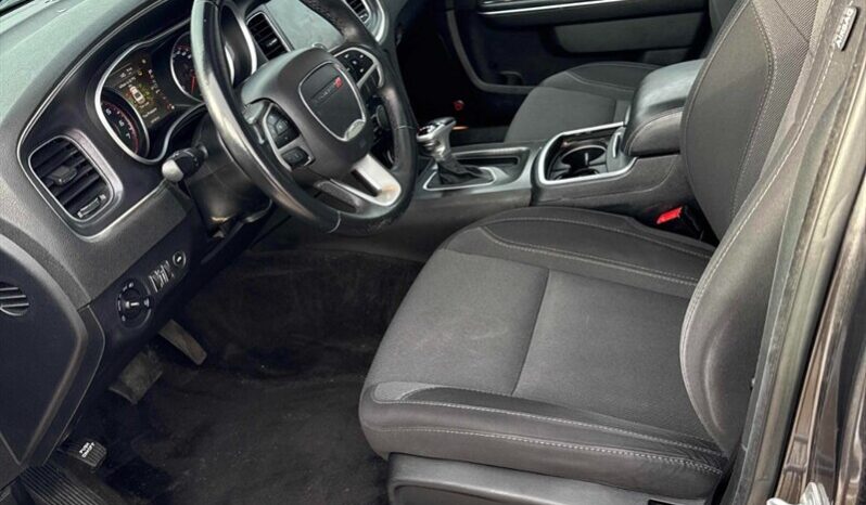 
								2017 Dodge Charger SXT full									