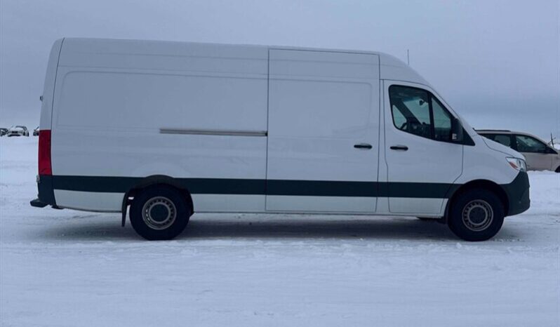 
								2023 Mercedes-Benz Sprinter 2500 full									