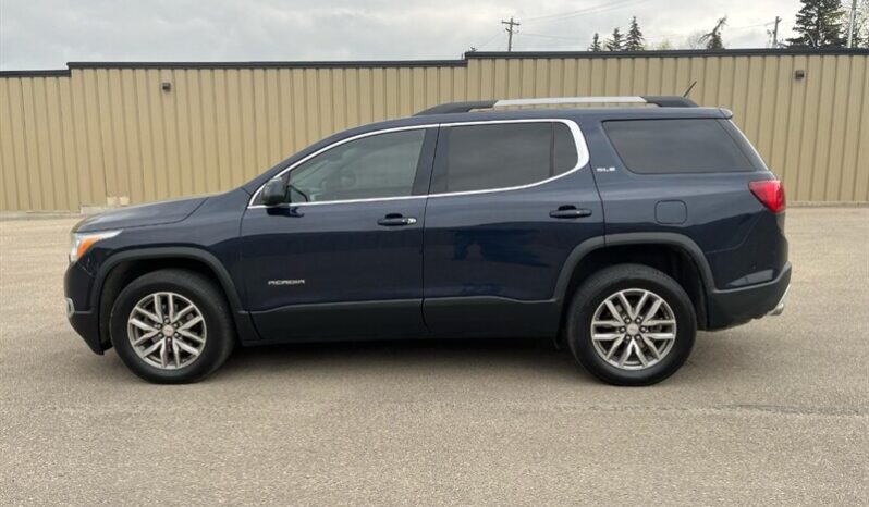 
								2017 GMC Acadia SLE-2 full									