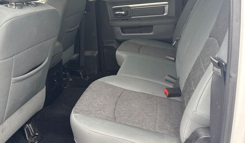 
								2015 RAM 2500 SLT full									