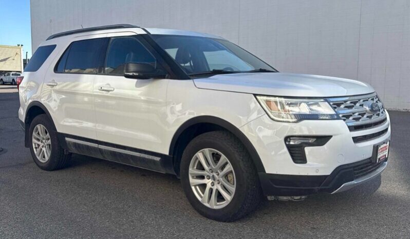 
								2019 Ford Explorer XLT full									