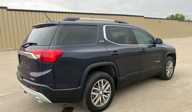 
								2017 GMC Acadia SLE-2 full									