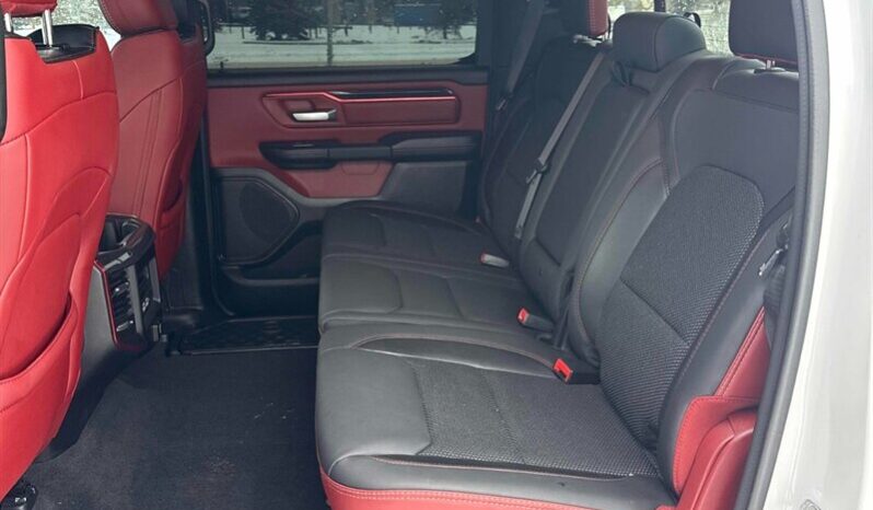 
								2022 RAM 1500 Rebel full									