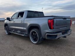 
										2023 GMC Sierra 1500 SLT Premium Plus 6.2L full									