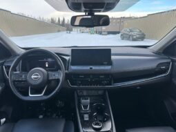 
										2024 Nissan Rogue SL full									