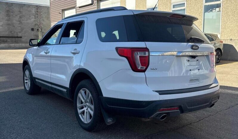 
								2019 Ford Explorer XLT full									
