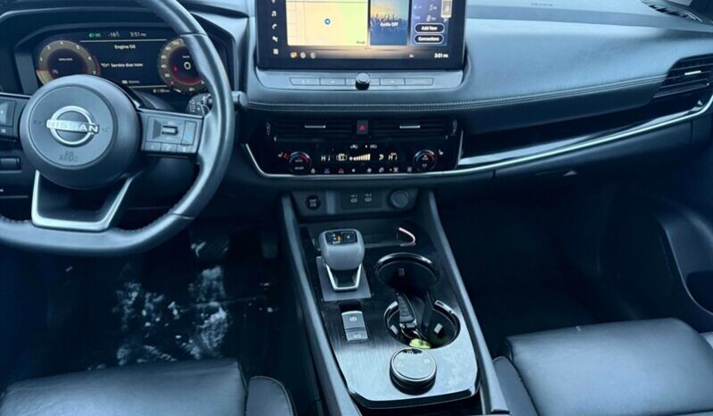 
								2024 Nissan Rogue SL full									