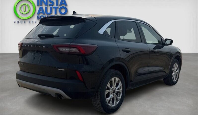 
								2023 Ford Escape Active full									