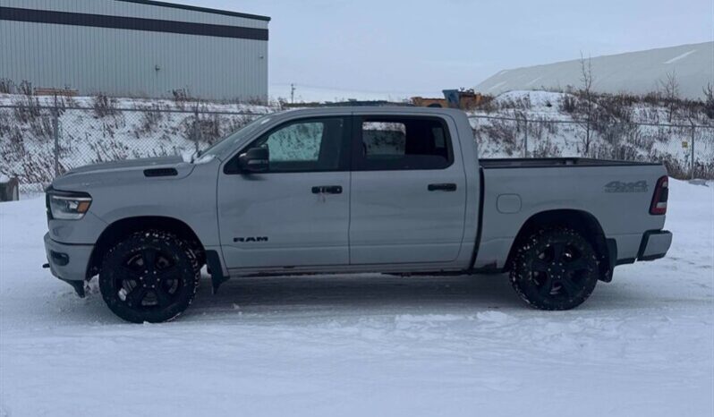 
								2023 RAM 1500 Big Horn full									