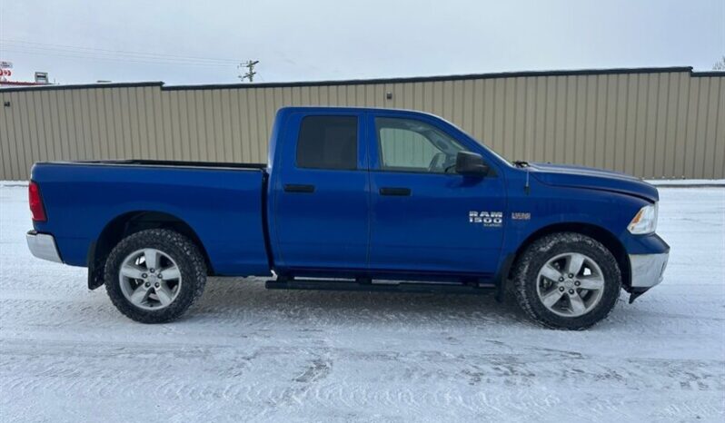 
								2019 RAM 1500 Classic Express full									