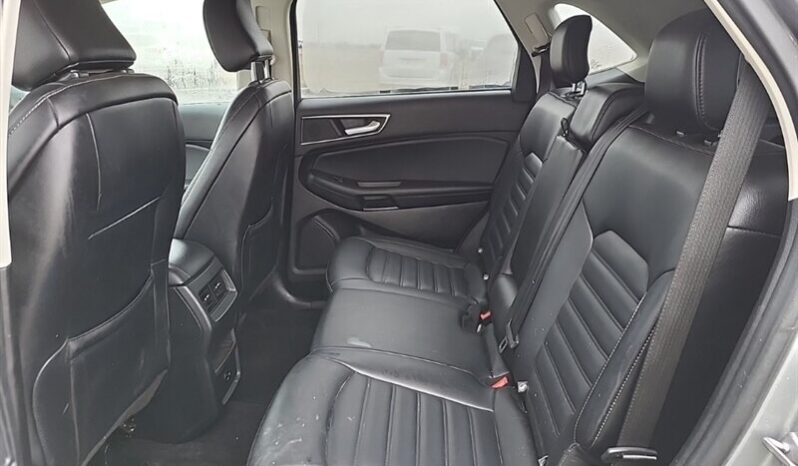 
								2022 Ford Edge SEL full									