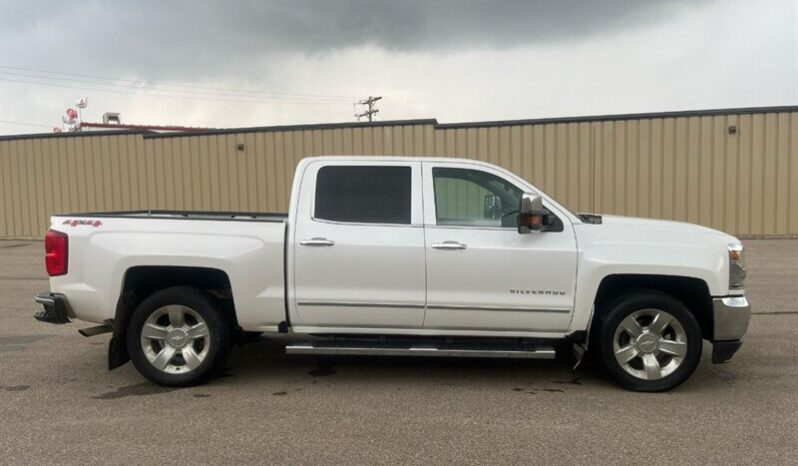 
								2017 Chevrolet Silverado 1500 LTZ full									