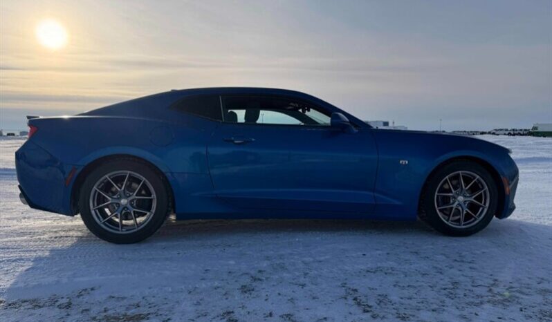 
								2017 Chevrolet Camaro LT full									