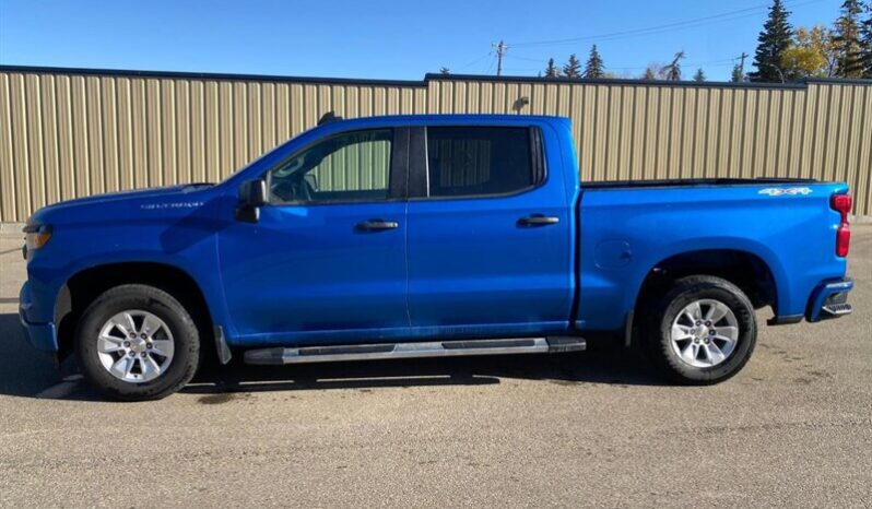 
								2022 Chevrolet Silverado 1500 Custom full									