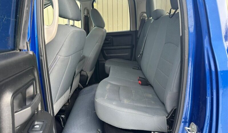 
								2019 RAM 1500 Classic Express full									